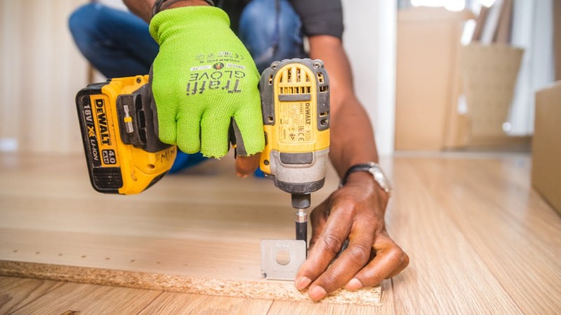 Cuánto cobra un trabajador de la construcción por día y hora en junio